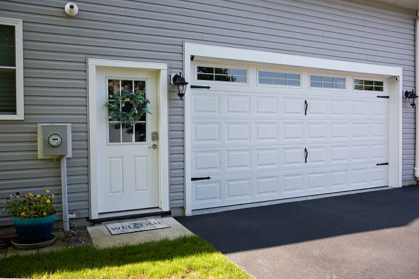 24/7 Emergency Garage Door Panel Replacement experts in Orem, UT